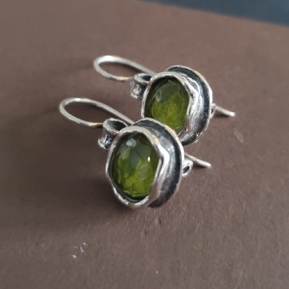 Silpada Daintree Earrings - Picture 4 of 7